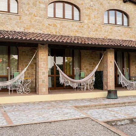 Residenza Collefiorito Aparthotel Todi Eksteriør bilde