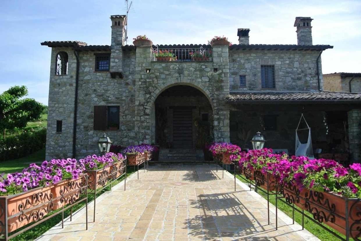 Residenza Collefiorito Aparthotel Todi Eksteriør bilde