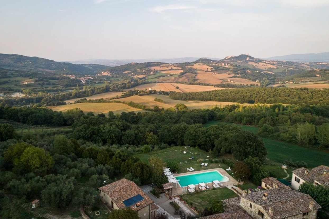 Residenza Collefiorito Aparthotel Todi Eksteriør bilde