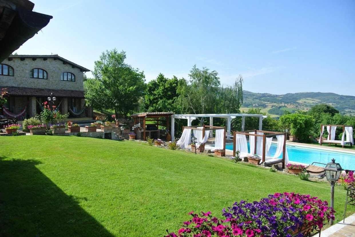 Residenza Collefiorito Aparthotel Todi Eksteriør bilde